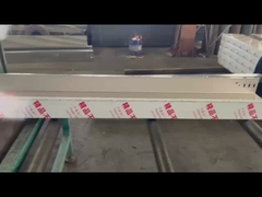 Τραπέζι καλωδίων από χάλυβα από ανοξείδωτο χάλυβα με γυαλισμένο φινίρισμα με χαρακτηριστικό ευθείας τομής