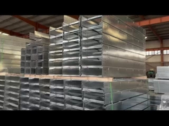 Ανθεκτικό στη φωτιά σιδηροδρομικό καλώδιο σκάλα δίσκος τοποθετημένο στο τοίχο εγκατάσταση ανθεκτικά στις καιρικές συνθήκες στροφές και πέλματα